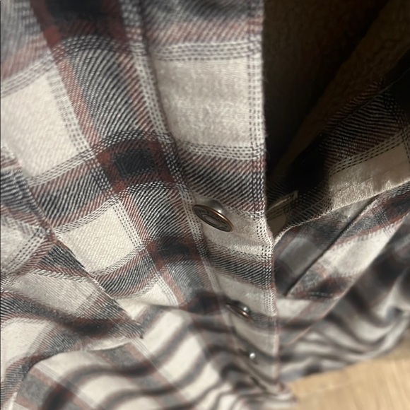 Wrangler Plaid Flannel Shirt - Picture 3 of 4
